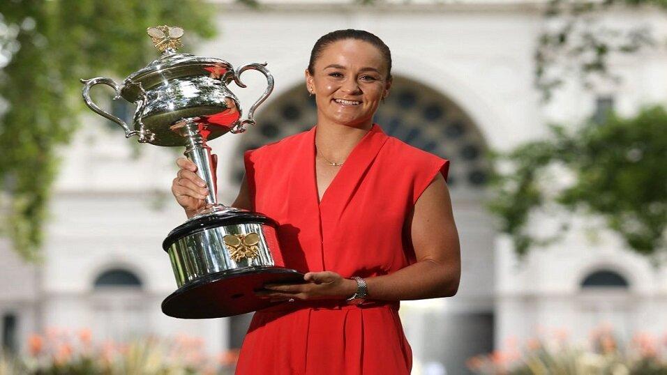 Ashleigh Barty Austrlian Open 2022 winner